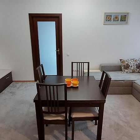 Apartament Cu 3 Camere คลูจ-นาโปกา ภายนอก รูปภาพ